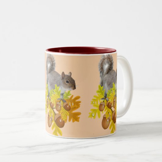 Écureuil Acorns Mug (Devant droit)