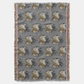 Écureuil de chemise arraché Lancer la couverture (devant Vertical)