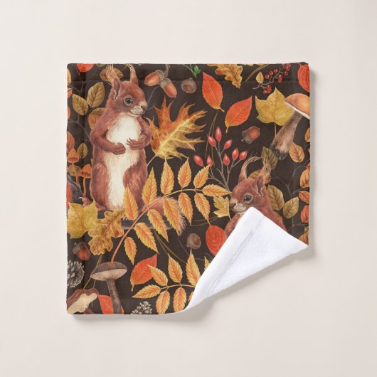 Écureuils automnaux et flore sur brun foncé (Gant de toilette)