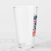 Edelachtbare iedereen die heeft gediend Hartelijk  Glas (Rechts)