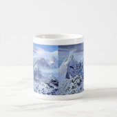 Édenté dans la tasse de café de neige (Centre)