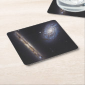 Edge-On Galaxy NGC 4302 & gekantelde Galaxy NGC 42 Vierkante Kartonnen Onderzetter (Schuin)