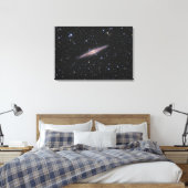 Edge-on uitzicht van de NGC 891 Spiraal Galaxy in  Canvas Afdruk (Insitu (Slaapkamer))