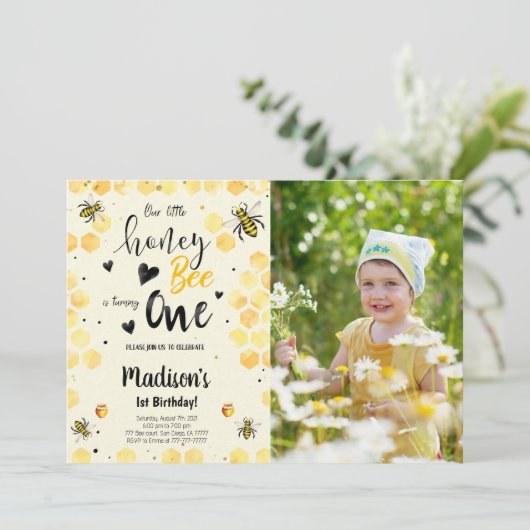 Editable Bee Birthday Photo Invitation (Debout devant)