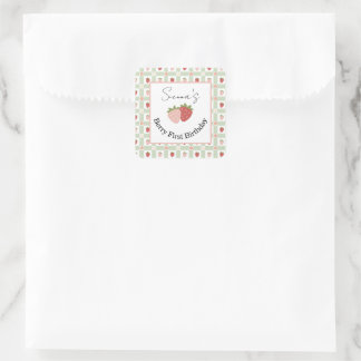 Editable Square Strawberry Gingham 1st Birthday Vierkante Sticker