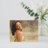 Editorial Style Graduation Invitation Postcard (Debout devant)