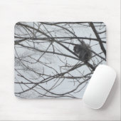 Eekhoorn in de sneeuwpop muismat (Met muis)