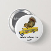 Eekhoorn op schoolbus ronde button 5,7 cm (Voorkant /achterkant)