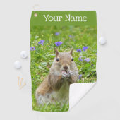 Eekhoorn tussen wilde Violetten Golfhanddoek (Insitu)