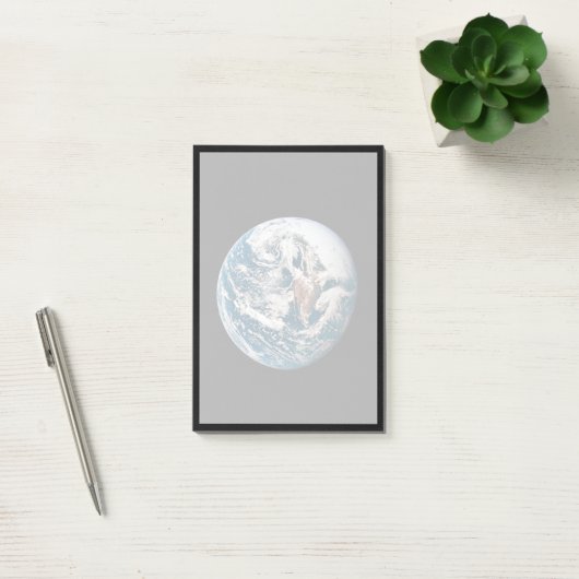 Een aarde van het Apollo 10 ruimteschip. Post-it® Notes (Kantoor)