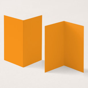 Een abstracte mix van levendig sinaasappel, rood e kaart