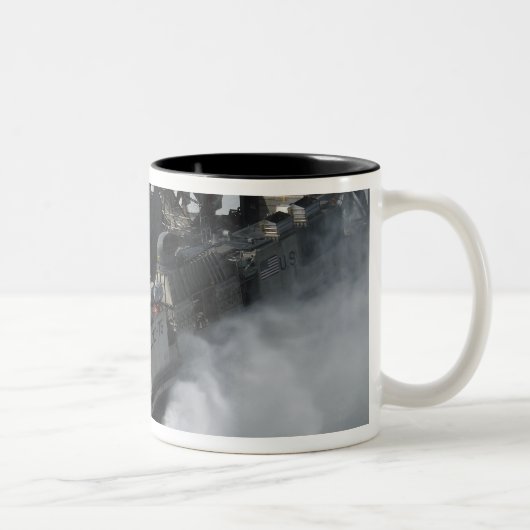 Een Amerikaanse marine landings Craft Air Cushion Tweekleurige Koffiemok (Rechts)