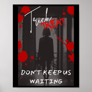 Een angstaanjagend Poster met een meisje bij een o