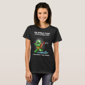 Een appel per dag houdt iedereen weg Nerd Turtle T T-shirt (Voorkant volledig)