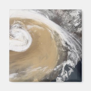 Een Aziatisch storm passeert de Stille Oceaan Magneet