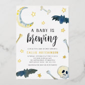 Een Baby breekt | Cute Halloween Baby shower Folie Uitnodiging (Voorkant)