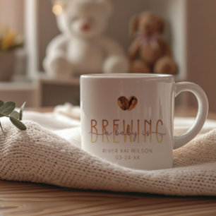 Een Baby is het brouwen van koffie Baby shower Mok