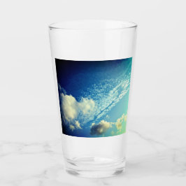 Een beetje bewolking glas