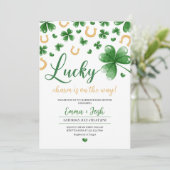 Een beetje geluk Charm Groene Klaver Baby shower Kaart (Staand voorkant)