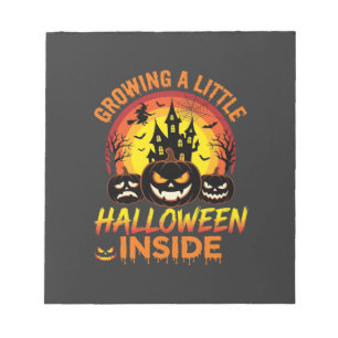 Een beetje Halloween laten groeien in een bezemend Notitieblok
