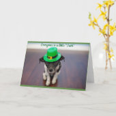 Een beetje Ierse pup Kaart (Gele Bloem)