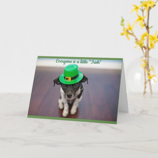 Een beetje Ierse pup Kaart (Gele Bloem)