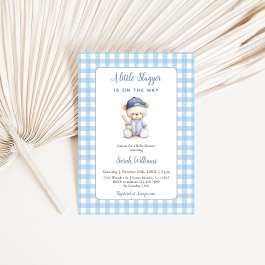 Een beetje Slugger Beer Baby shower Boy Invitation Kaart