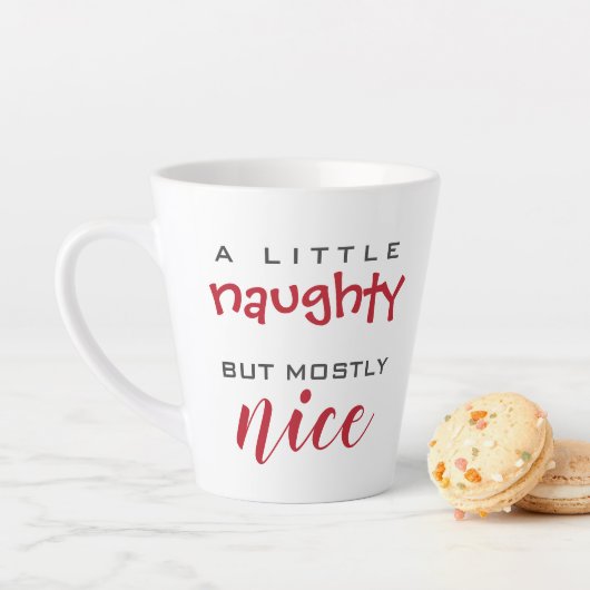 Een beetje stoute, meestal mooie kerstmok latte mok (In situ)