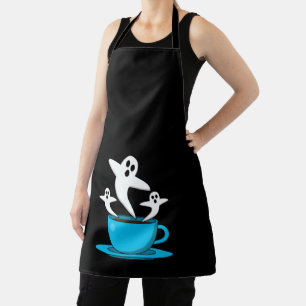 Een beker van een keukenkoffie schort
