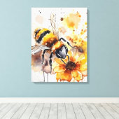 Een bij verzamelt honing op een bloem. canvas afdruk (Insitu (Houten vloer))