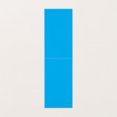 Een blauwe lucht met een vliegtuig dat in de lucht visitekaartjes (Buitenkant ongevouwen)