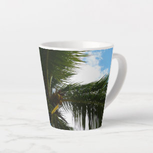 Een blik op de tropische Natuur van de Kokospalm Latte Mok
