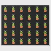 Een blik op Sharp Funny Cactus Pun Dark BG Cadeaupapier (Vlak)