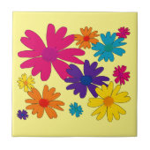 Een bloembed van melkbloemen tegeltje (Voorkant)