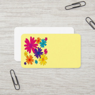 Een bloembed van melkbloemen visitekaartje