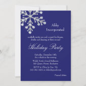 Een Blue Offset Crystal Snowflake Holiday Uitnodig Kaart (Voorkant)