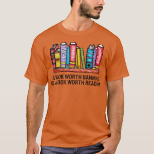 Een boek dat verbannen moet worden is een boek dat t-shirt