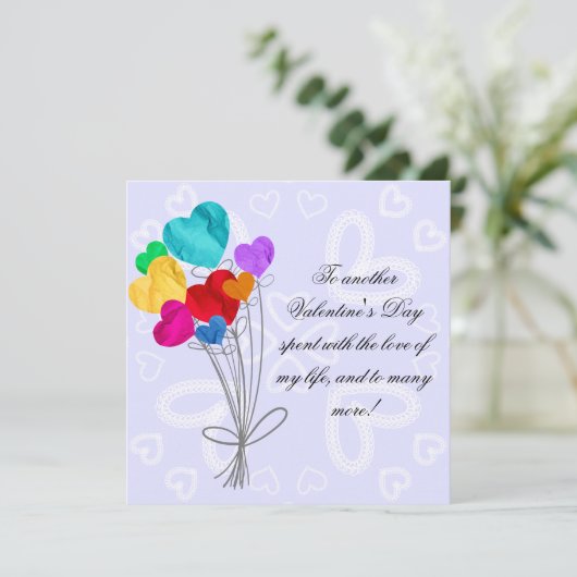 Een boeket van hart papier ballonnen valentijn's d feestdagenkaart (Staand voorkant)