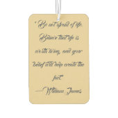 Een boom in mist, naam en citaat luchtverfrisser (Achterkant)