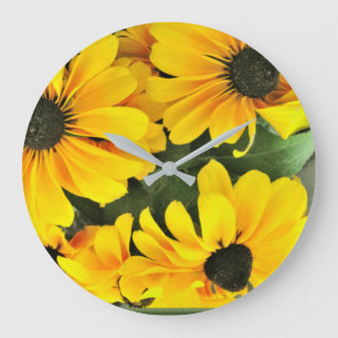 Een bosje gele coneflowers grote klok