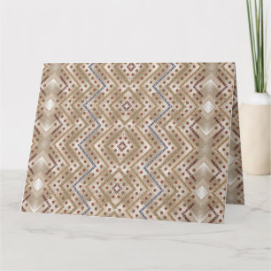 Een bruin tapijt met een symmetrische ontwerpfunct kaart