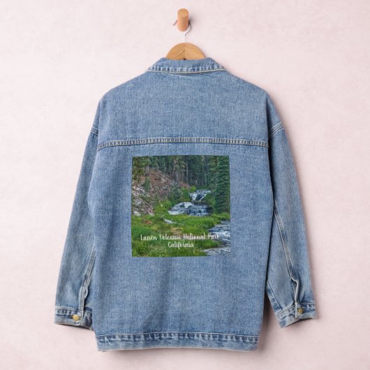 Een Buck Rust bij een Cascading River Denim Jacket (Hangar)