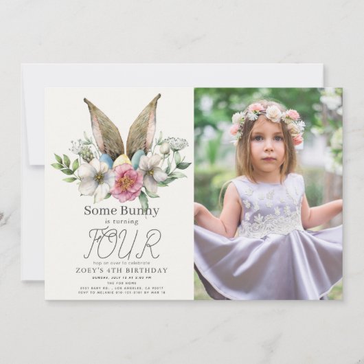 Een Bunny Ear Floral Girl Birthday Foto Kaart (Voorkant)