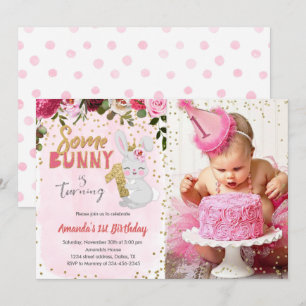 Een Bunny Girl 1st Birthday-uitnodiging met foto Kaart