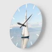 Een Calm Mirror-achtige baai van Zee Grote Klok (Hoek)