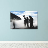 Een cockpitbemanningslid canvas afdruk (Insitu (Houten vloer))