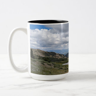Een Colorado Mountain Lake Tweekleurige Koffiemok