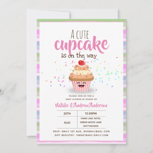 Een cute cupcake is onderweg naar sprinkhaanmeisje kaart (Voorkant)