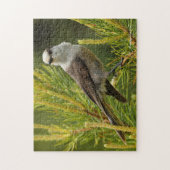 Een Cute en Curious Grey Jay/Whiskeyjack Legpuzzel (Verticaal)