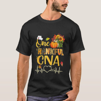 Een dankbare CNA verpleegster pompoen stethoscoop  T-shirt